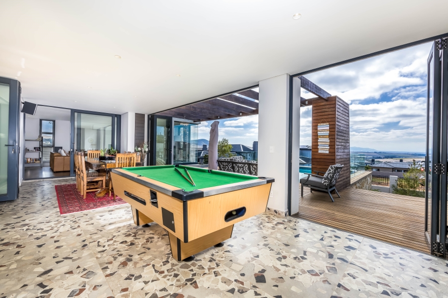 To Let 4 Bedroom Property for Rent in Clara Anna Fontein Western Cape